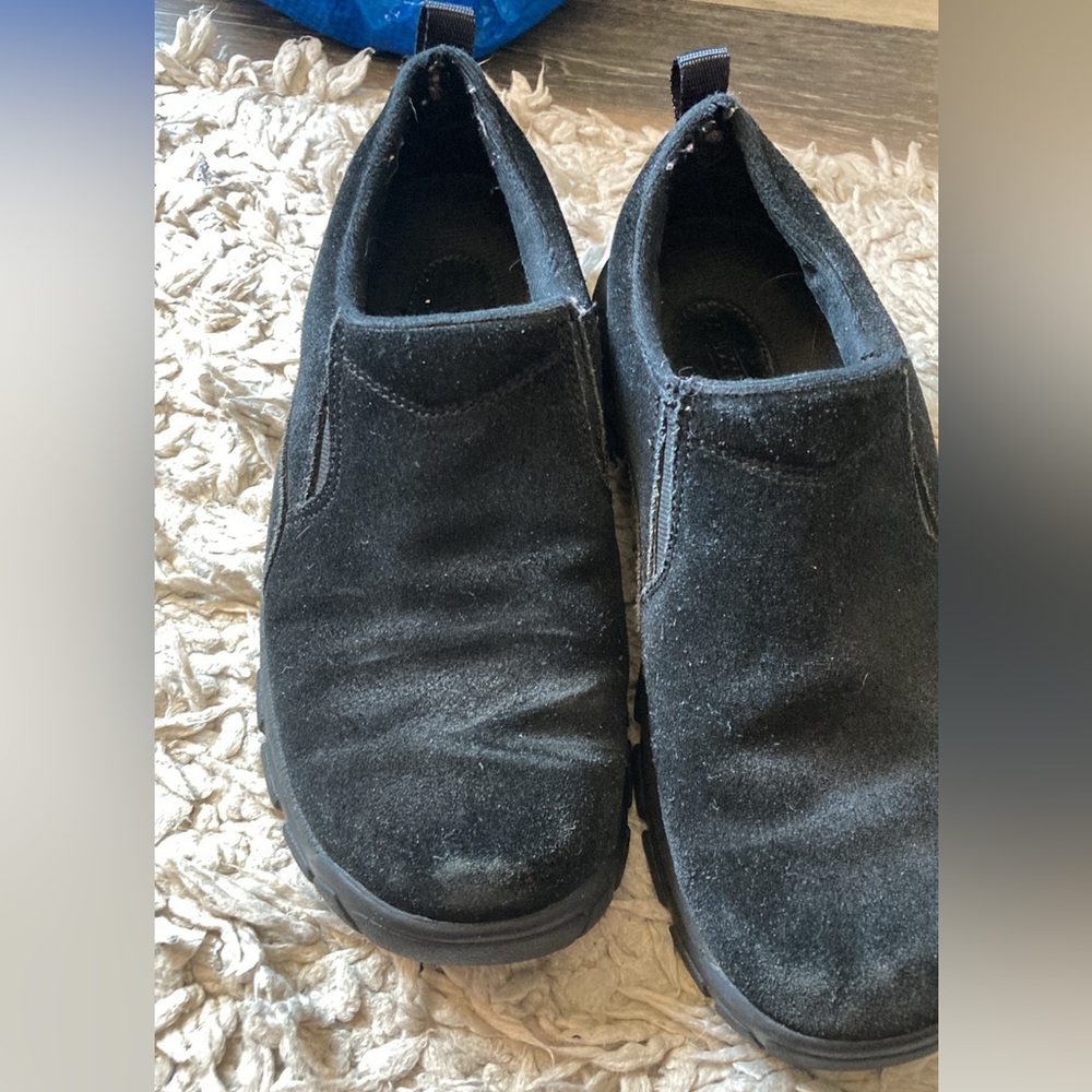 Lands Ends Sneakers